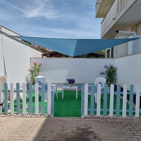 فيلا I Colori Del Mare فيوميتشينو المظهر الخارجي الصورة